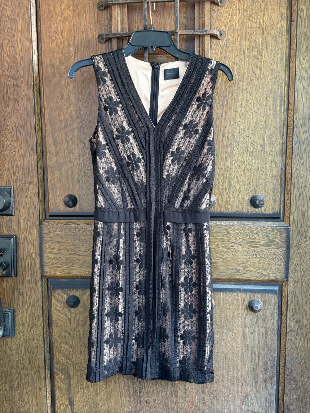 Sleeveless Black Lace Overlay Cocktail Dress Size 0